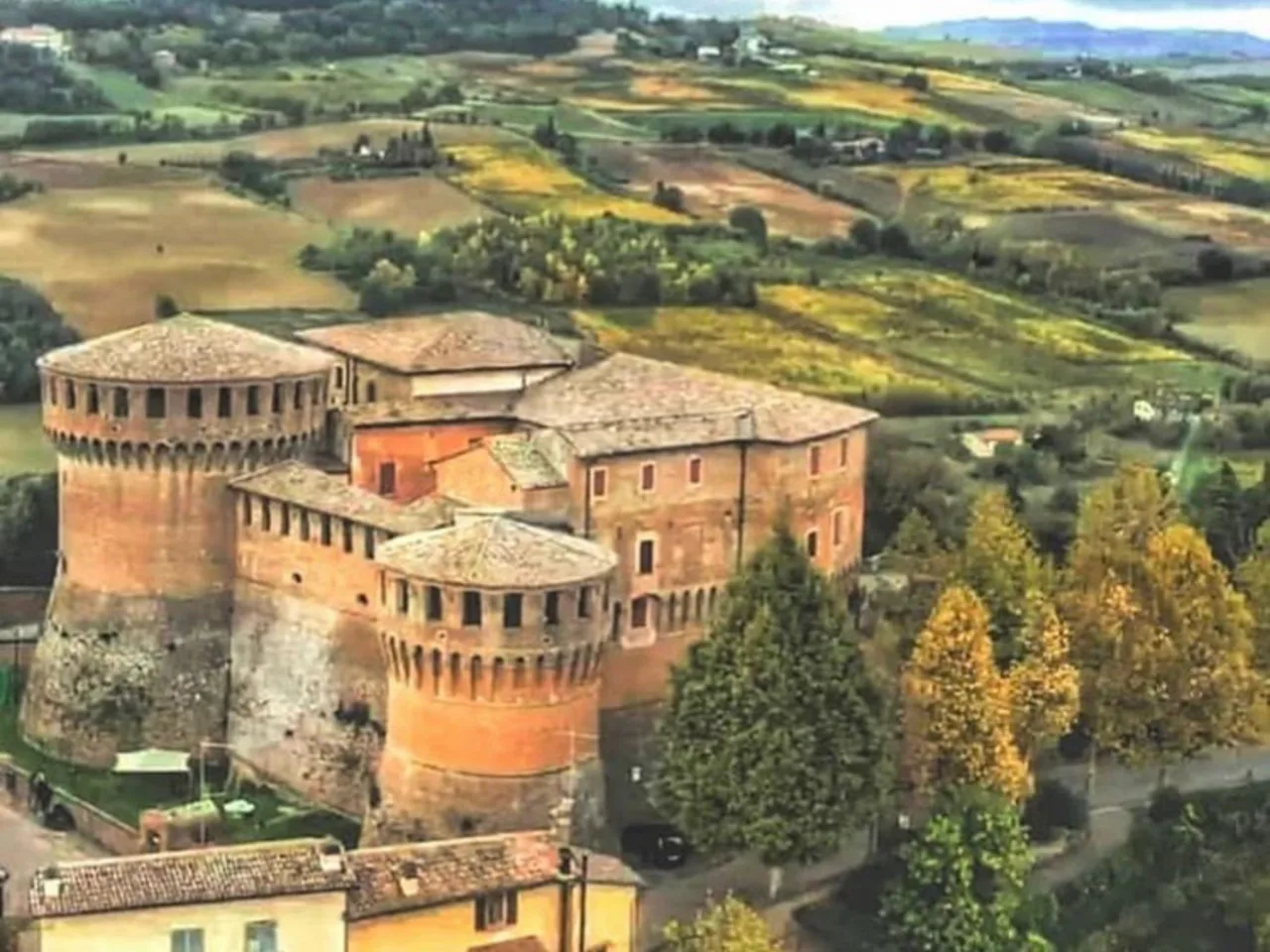 Bologna to Dozza by Bus: Route, Times & Costs (No Car Needed)