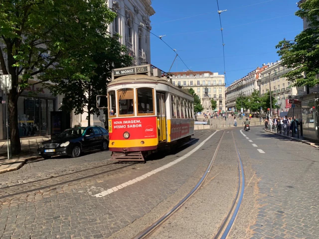 9 Day Trips From Lisbon: Train Routes and Practical Bus Alternatives