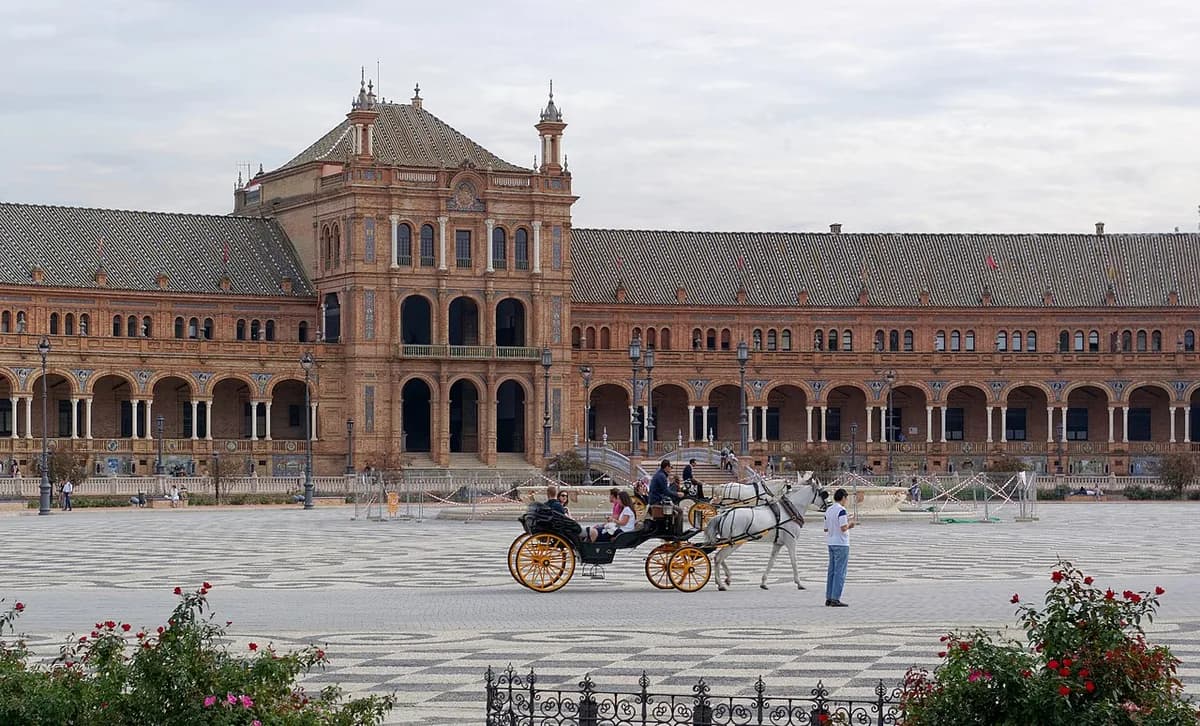 Seville Self-Guided Walking Tour: Route, Stops & Timing