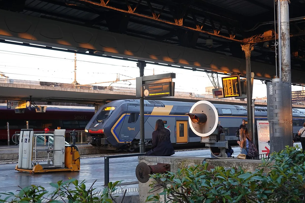 Regional train at Bologna Centrale